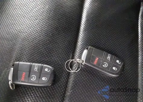 2014 Jeep Grand Cherokee Limited z USA, uszkodzony, nr VIN 1C4RJFBM5EC415764